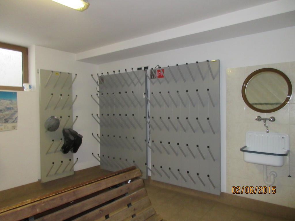 Garni La Majon Hotel Selva di Val Gardena Ngoại thất bức ảnh