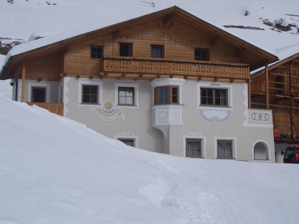 Garni La Majon Hotel Selva di Val Gardena Ngoại thất bức ảnh
