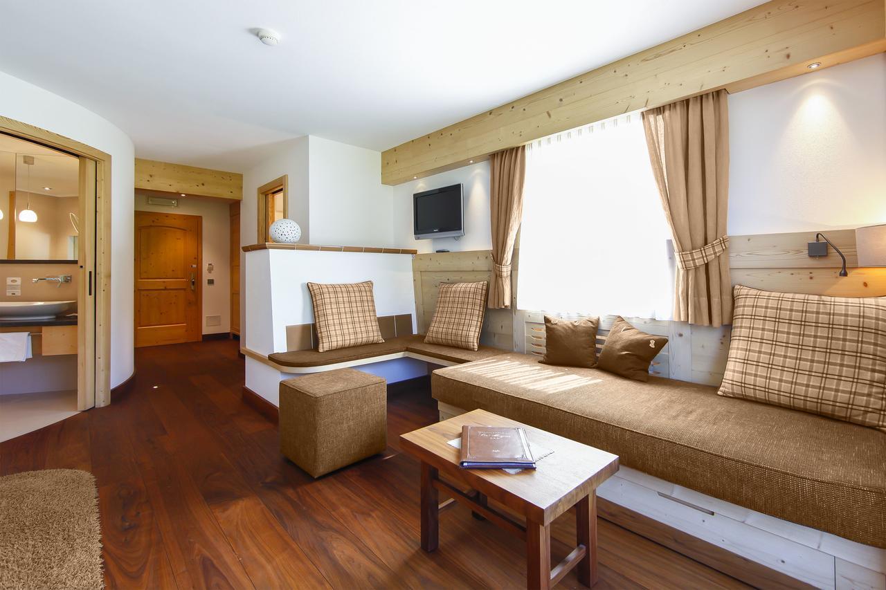 Garni La Majon Hotel Selva di Val Gardena Ngoại thất bức ảnh